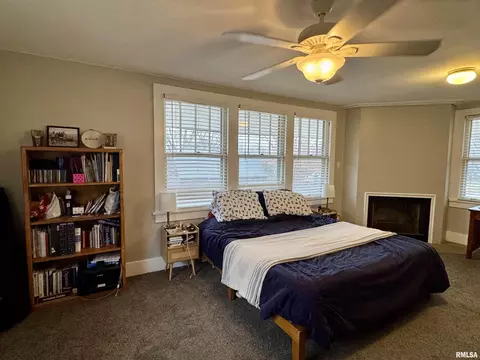 Bedroom - 405 S Edwards St, Macomb, IL 61455 photo 8 of 9