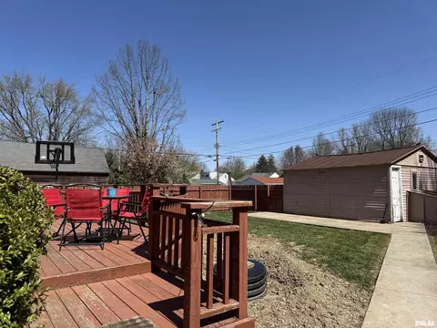 Exterior - 405 S Edwards St, Macomb, IL 61455 photo 7 of 7