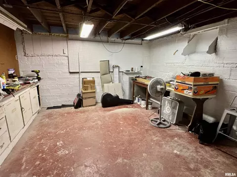 Other - 405 S Edwards St, Macomb, IL 61455 photo 12 of 13