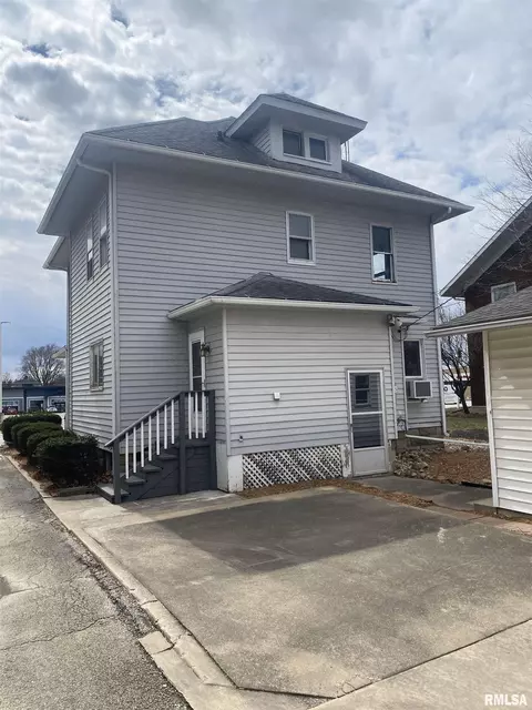 418 E Jackson St, Macomb, IL 61455 photo 37