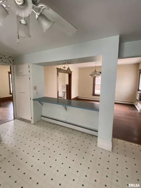418 E Jackson St, Macomb, IL 61455 photo 12