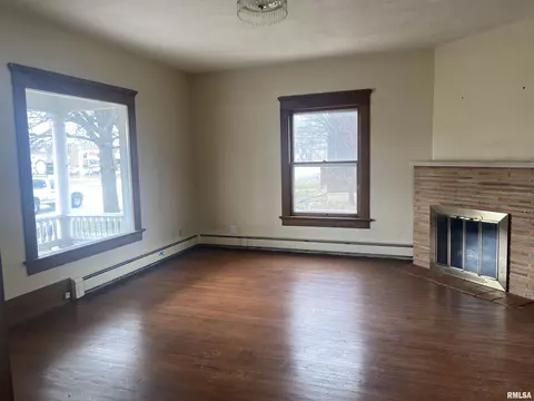418 E Jackson St, Macomb, IL 61455 photo 7