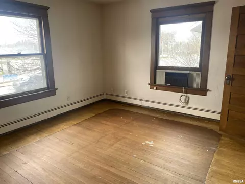 418 E Jackson St, Macomb, IL 61455 photo 19