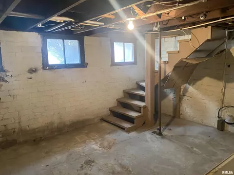 418 E Jackson St, Macomb, IL 61455 photo 32