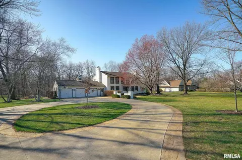 11815 N Hickory Grove Rd, Dunlap, IL 61525