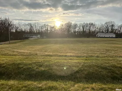 25501 N Wilson Rd, Canton, IL 61520