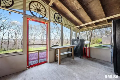 7596 E Manito Rd, Manito, IL 61546 photo 23