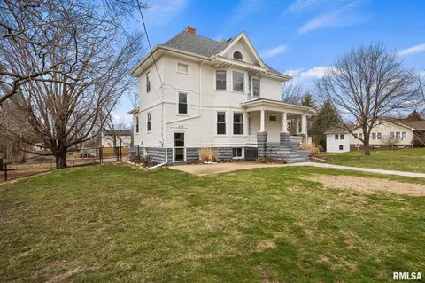 824 3rd St, Lacon, IL 61540 photo 4