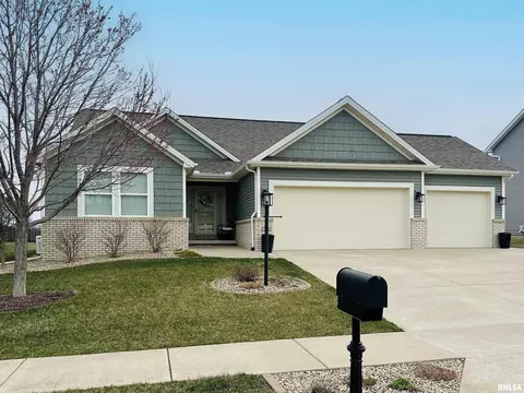 320 N Pennsylvania Ave, Morton, IL 61550