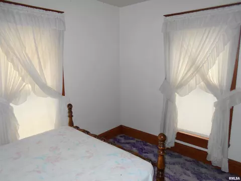 Bedroom - 401 E Wood St, Avon, IL 61415 photo 2 of 3