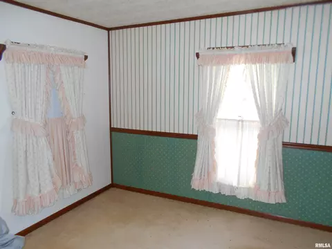 Bedroom - 401 E Wood St, Avon, IL 61415 photo 3 of 3
