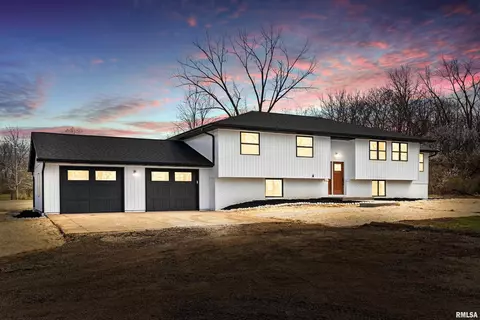 9152 Towerline Rd, Green Valley, IL 61534