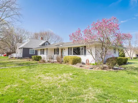 509 E 6th St, Delavan, IL 61734 photo 40