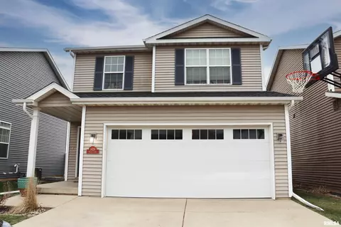 1428 Savile Ln, Washington, IL 61571