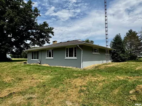 1600 Cherokee Rd, Macomb, IL 61455 photo 21