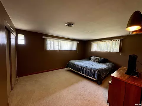 1600 Cherokee Rd, Macomb, IL 61455 photo 19