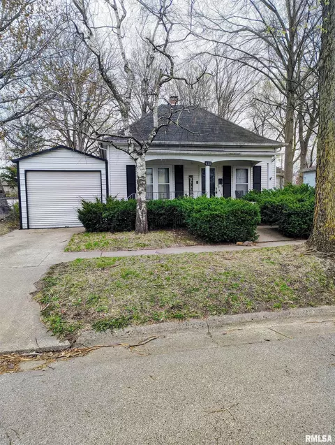 415 N Pearl St, Havana, IL 62644