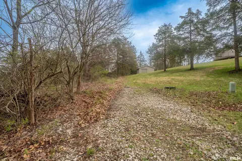 1525 Deer Path, Metamora, IL 61548