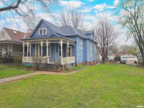 1706 N Wisconsin Ave, Peoria, IL 61603