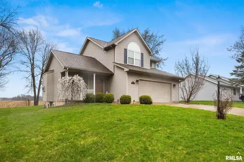 10013 W Lake Camelot Dr, Mapleton, IL 61547