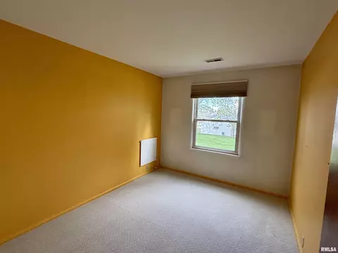 1424 Westview Dr, Macomb, IL 61455 photo 22