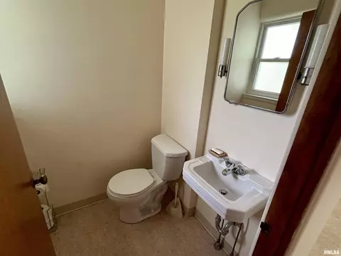 1424 Westview Dr, Macomb, IL 61455 photo 14