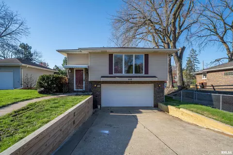 418 W Merle Ln, Peoria, IL 61604