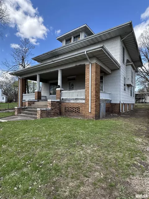 1205 NE Jefferson Ave, Peoria, IL 61603