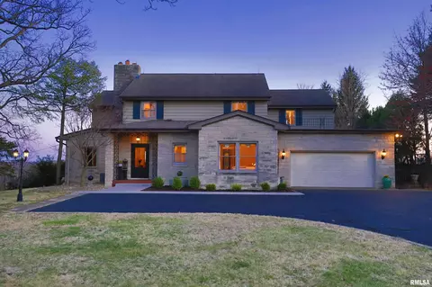 504 E High Point Pl, Peoria, IL 61614