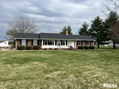 1295 China Rd, Macomb, IL 61455 photo 2