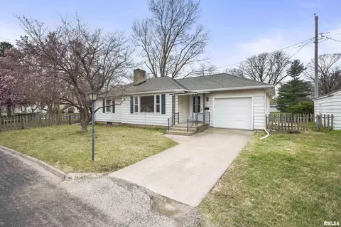 2617 W Belle Vista Ct, West Peoria, IL 61604