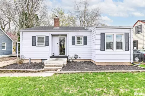 2228 W Herold Ave, West Peoria, IL 61604