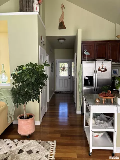 Entry Way - 303 S Riverview Ct, Lacon, IL 61540 photo 1 of 1