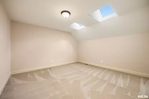 Bedroom - 6410 W Stonebrook Dr, Edwards, IL 61528 photo 10 of 13