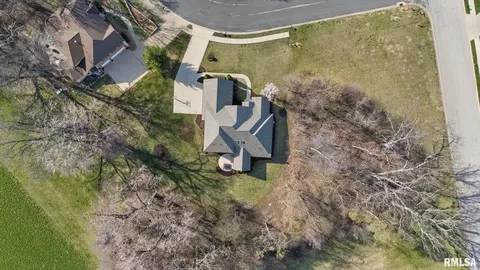 View/Area - 6410 W Stonebrook Dr, Edwards, IL 61528 photo 4 of 5