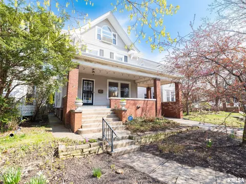 1507 W Columbia Ter, Peoria, IL 61606