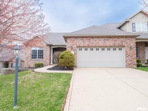 11518 N Brooklyn Pl, Dunlap, IL 61525