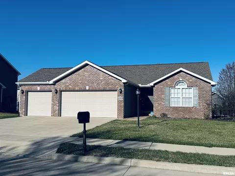 11027 N Saddlehorn Way, Dunlap, IL 61525