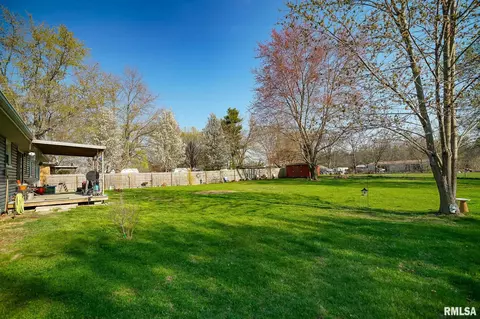 7449 Myrtle St, Manito, IL 61546 photo 35