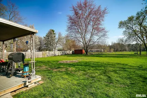 7449 Myrtle St, Manito, IL 61546 photo 36