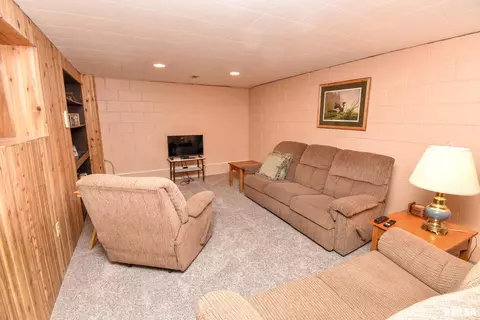 2265 Robin Rd, Washington, IL 61571 photo 24