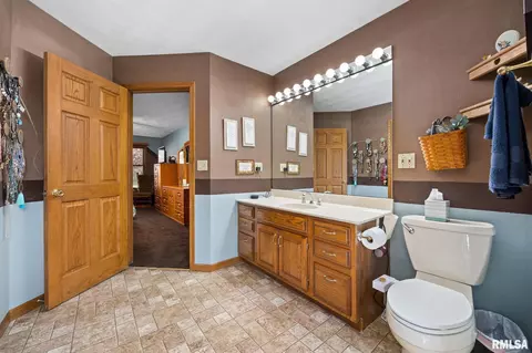 1066 E Jefferson St, Morton, IL 61550 photo 21