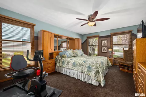 1066 E Jefferson St, Morton, IL 61550 photo 16