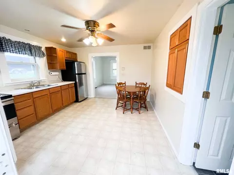 Other - 509 W Court St, Eureka, IL 61530 photo 9 of 21