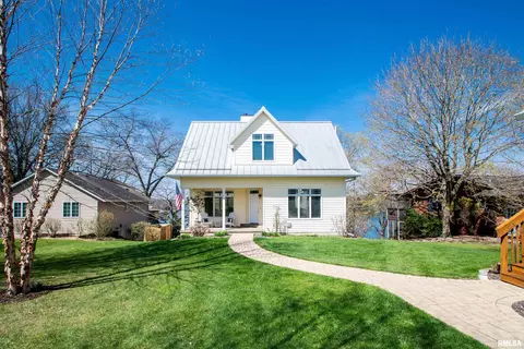 8073 Oak Run Dr, Dahinda, IL 61428