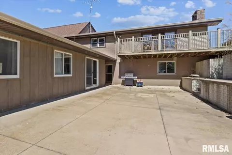 Exterior - 10522 W Lancaster Rd, Mapleton, IL 61547 photo 4 of 4