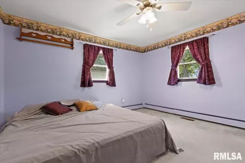 Bedroom - 10522 W Lancaster Rd, Mapleton, IL 61547 photo 7 of 9