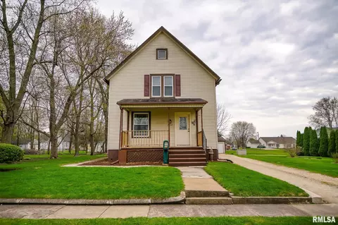 238 E Prospect St, Galesburg, IL 61401