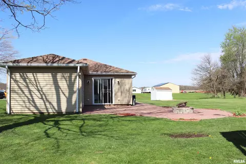 Exterior - 9921 W Maple Ridge Rd, Mapleton, IL 61547 photo 12 of 13