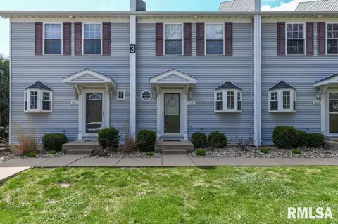 3321 W King James Rd, Peoria, IL 61615